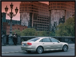 D3, Złote, Audi A8
